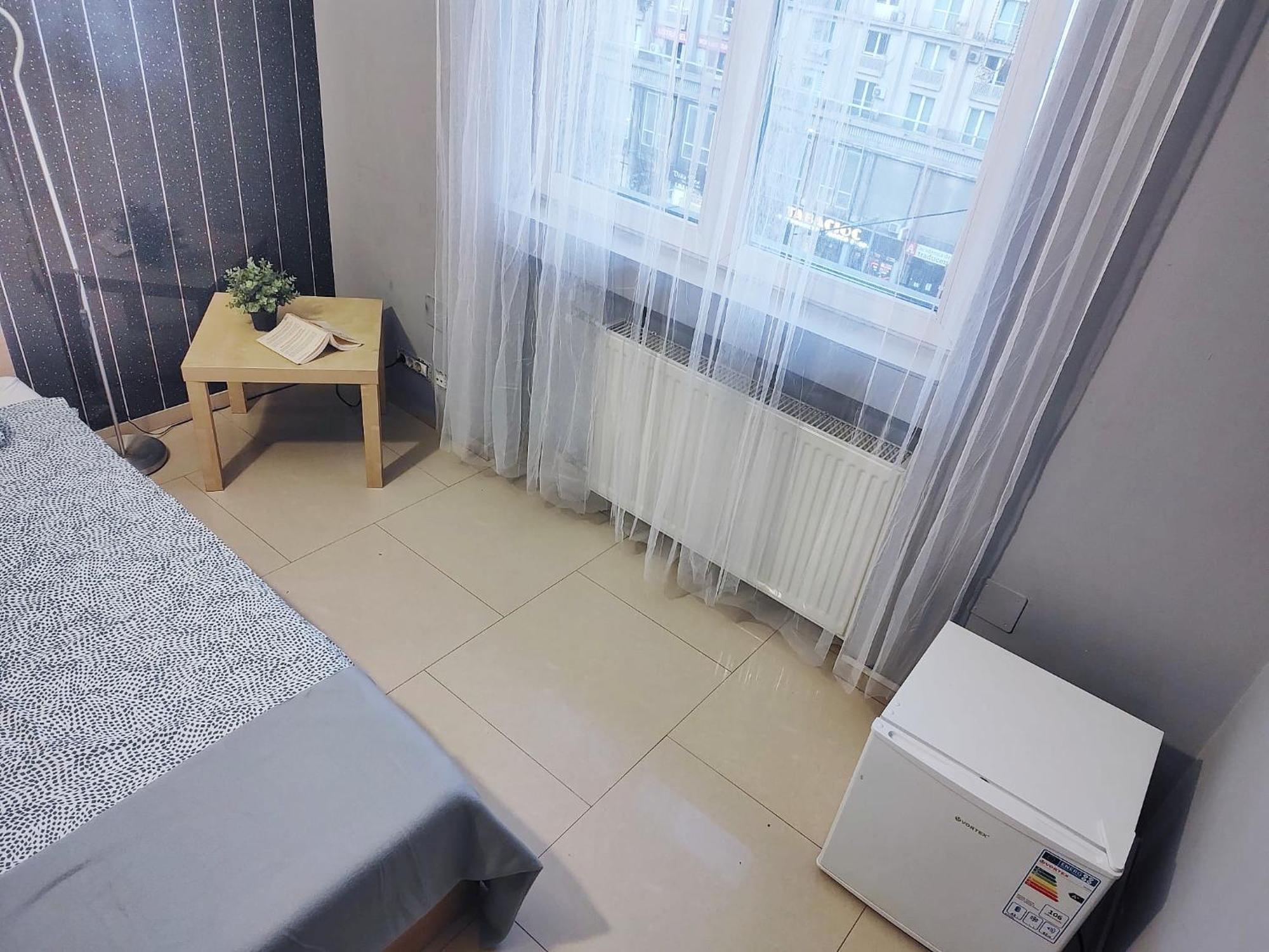 Central Retreat- Apartment Universitate Bucureşti Ngoại thất bức ảnh