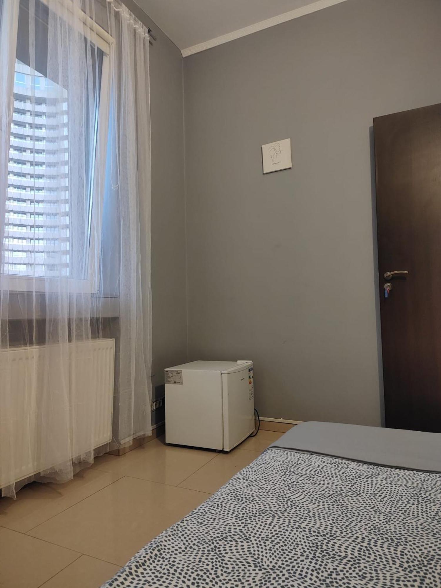 Central Retreat- Apartment Universitate Bucureşti Ngoại thất bức ảnh