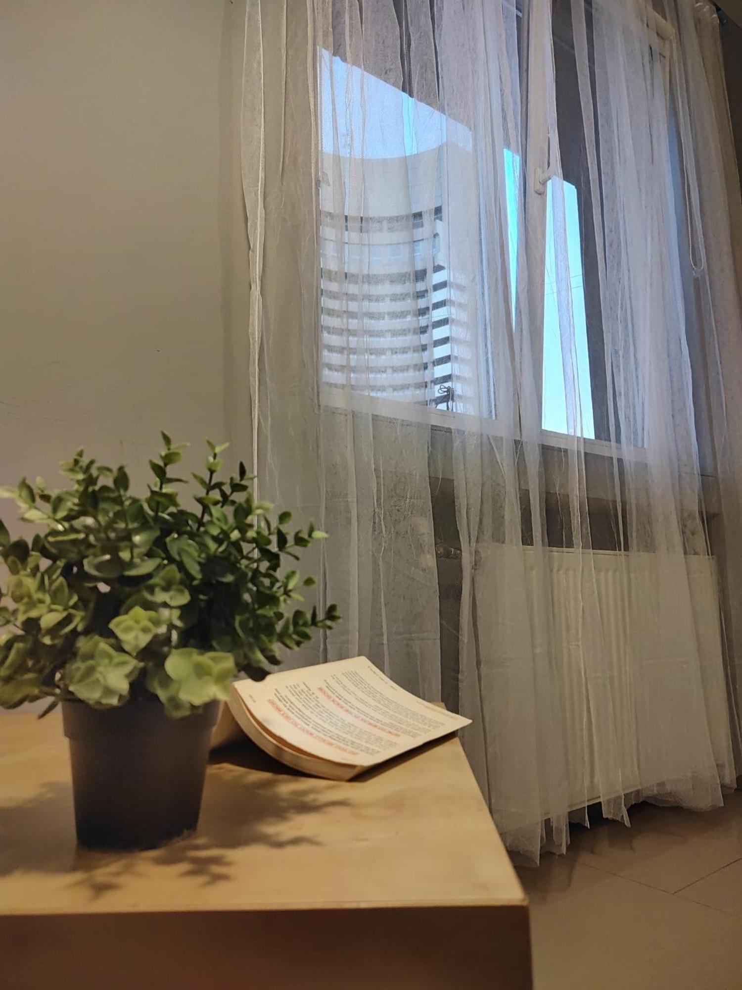 Central Retreat- Apartment Universitate Bucureşti Ngoại thất bức ảnh