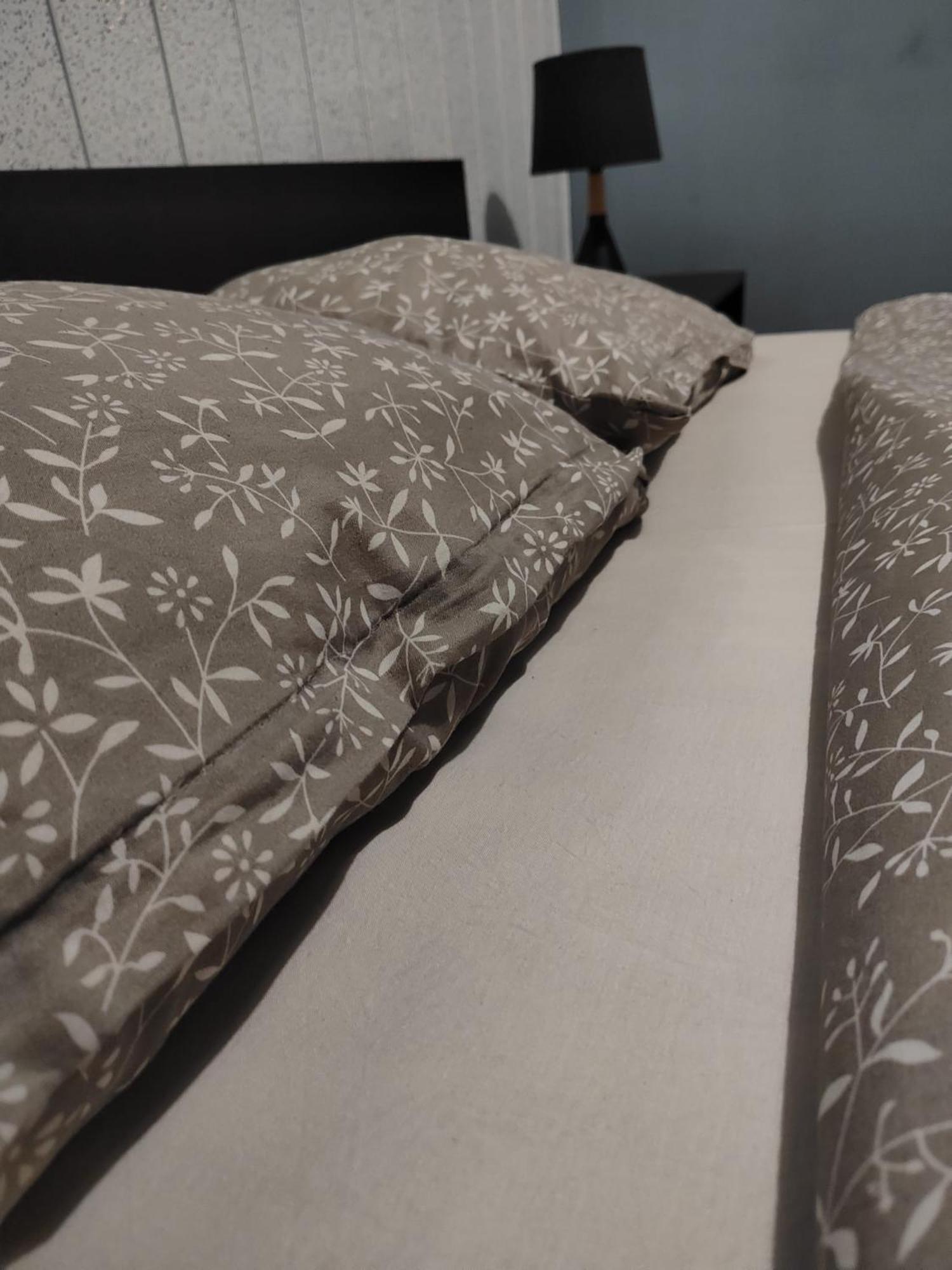 Central Retreat- Apartment Universitate Bucureşti Ngoại thất bức ảnh